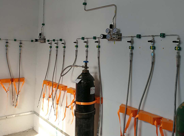 Laboratory Gas Line