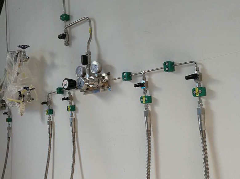 Laboratory Gas Line